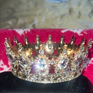 STUNNING Gold Rhinestone Bridal Crown- Queen Tiara for Prom/Quince